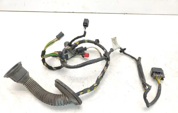 Ford Focus Front door wiring loom 2M5T14A584