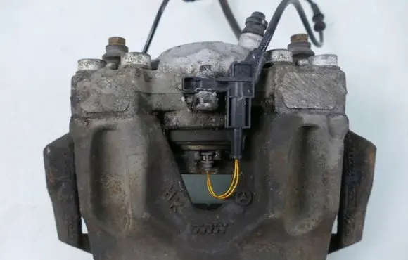 Mercedes-Benz E A207 Front brake caliper