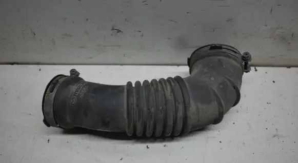 Air intake hose/pipe