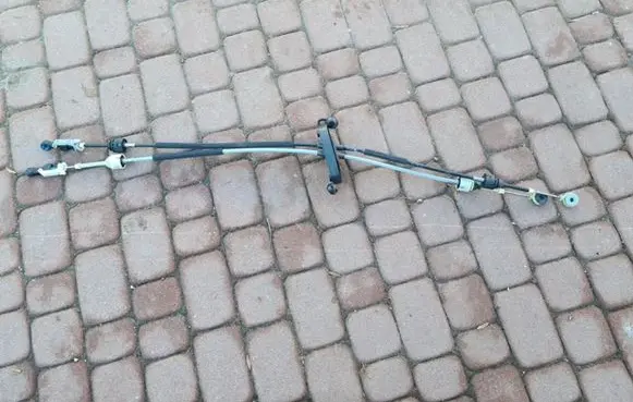 Opel Insignia B Gear shift cable linkage 55504470