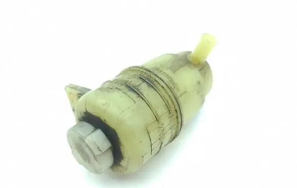Mitsubishi Pajero Power steering fluid tank/reservoir