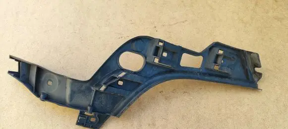 Volkswagen Eos Rear bumper mounting bracket 1Q0807393