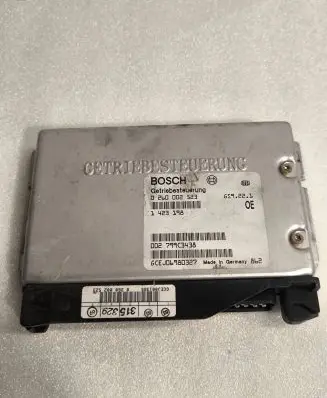 BMW 7 E38 Gearbox control unit/module 1423198 0260002523