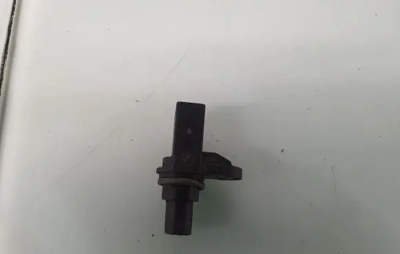 BMW 7 E65 E66 Camshaft position sensor 7506273 12147506273