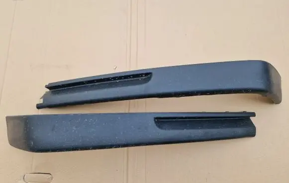 Volkswagen Golf III Front bumper lip 1H6805903A 1H6805904A