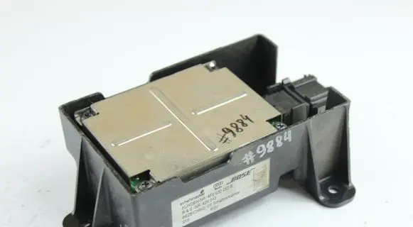 Audi A6 S6 C6 4F Sound amplifier 4F0035223B