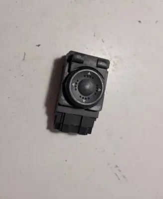 Volkswagen PASSAT B5 Wing mirror switch 3b1959565