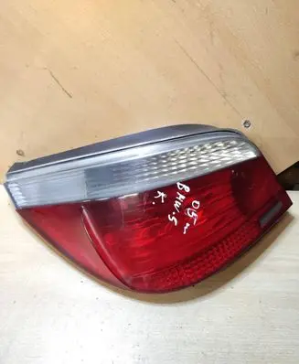 BMW 5 E60 E61 Rear/tail lights 6923305 15823703