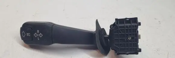 BMW 5 E39 Indicator stalk 8352172