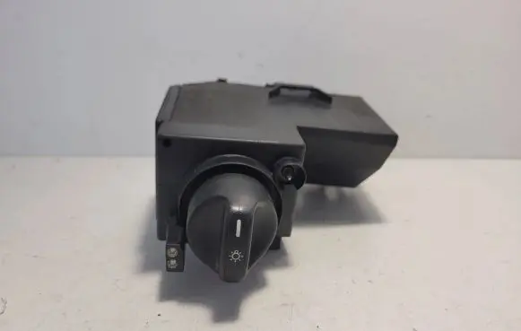 Mercedes-Benz E W210 Light switch 2105451404