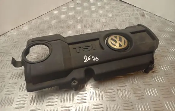 Volkswagen PASSAT B6 Engine cover (trim) 03C103925AM