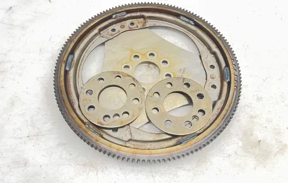 Mercedes-Benz C W203 Flywheel 2710320047