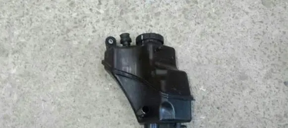 Mercedes-Benz CL C216 Other engine part 2213200214