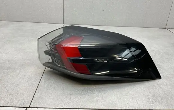 Peugeot 2008 II Rear/tail lights 9838190480