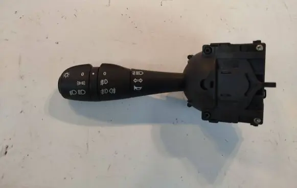 Renault Sandero II Wiper control stalk 080713AS 681722712R E10646794