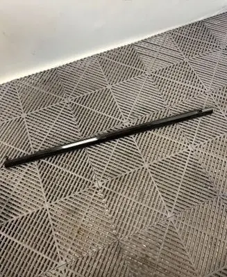 BMW 7 G11 G12 Front door glass trim molding 7336009