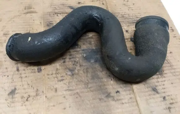 Audi A4 S4 B6 8E 8H Engine coolant pipe/hose