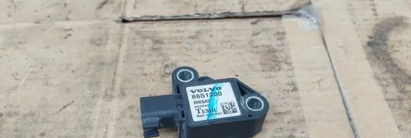 Volvo V50 Airbag deployment crash/impact sensor 8839A5 8651200 8651