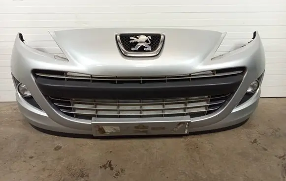 Peugeot 207 Front bumper PEUGE207ZDERZ