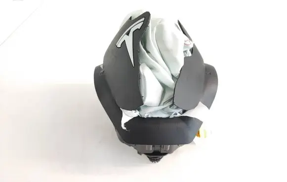 Tesla Model Y Steering wheel airbag 162661700B DN223291026860 6002256
