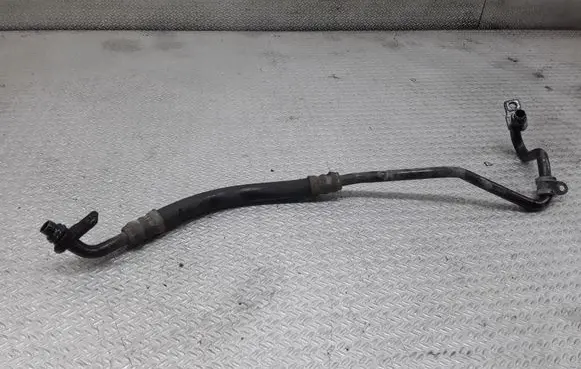 Volkswagen PASSAT B5.5 Power steering hose/pipe/line