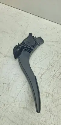 Chrysler Pacifica Accelerator throttle pedal 04581677AB 04581677