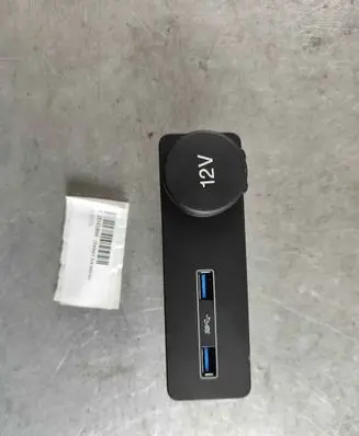 USB socket connector