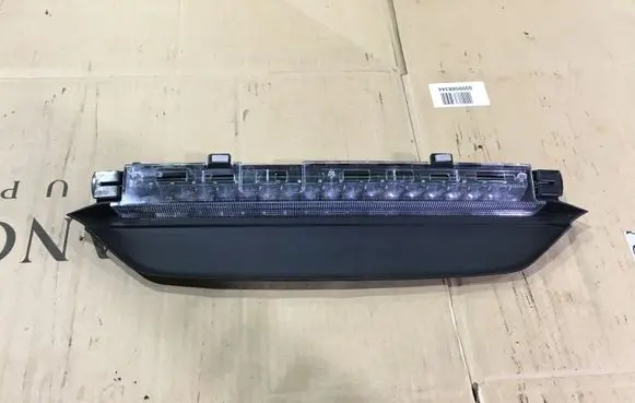 BMW X6 F16 Third/center stoplight 7362986 7323120 7375798