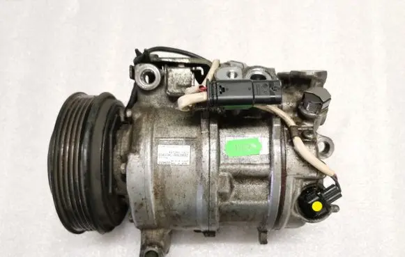 Mercedes-Benz B W246 W242 Air conditioning (A/C) compressor (pump) 4472807423