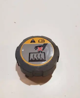Hyundai Kona II Coolant expansion tank/reservoir cap 
