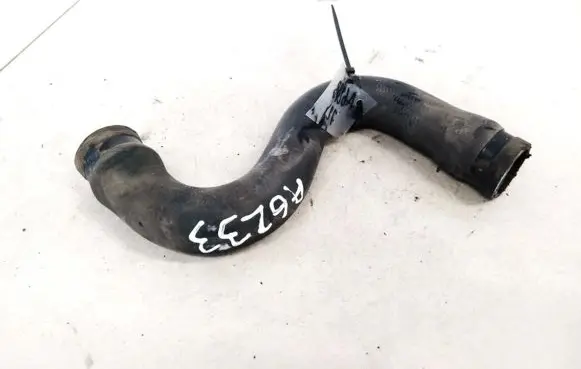 Audi A4 S4 B5 8D Engine coolant pipe/hose
