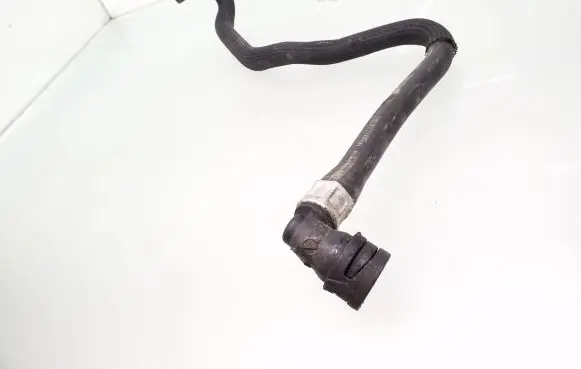 Volvo XC90 Engine coolant pipe/hose 8671547001 1385104 8671547