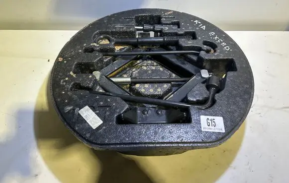 KIA Xceed Tool set 09100-J7150