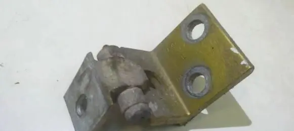 Citroen Xsara Front door upper hinge