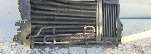 Peugeot 508 Radiator support slam panel