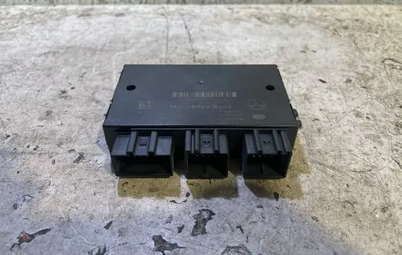 Mercedes-Benz GL X166 Tow bar trailer control unit/module A2469005501 0978121 A1669027300