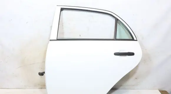 Toyota Corolla E140 E150 Rear door