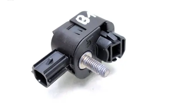 Opel Insignia B Airbag deployment crash/impact sensor 13583355 0117001673