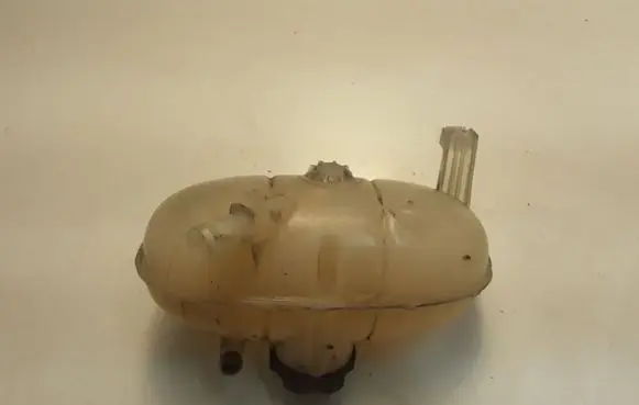 Opel Insignia B Coolant expansion tank/reservoir 23246558