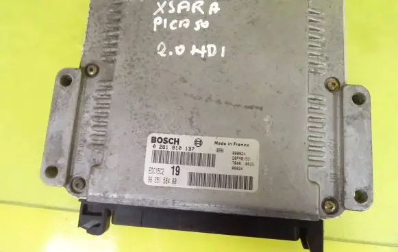 Citroen Xsara Picasso Engine control unit/module 02810101137 9635158480