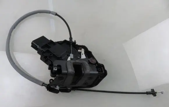 Front door lock
