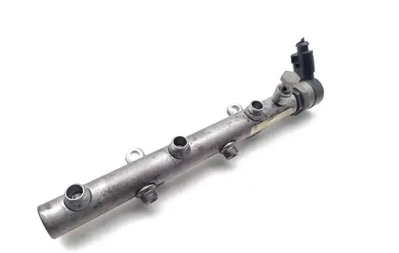 Audi Q7 4L Fuel main line pipe 059130090AG 0281002854 057130764F