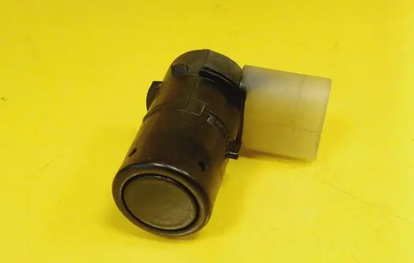 Audi A8 S8 D2 4D Parking PDC sensor 4B0919275E
