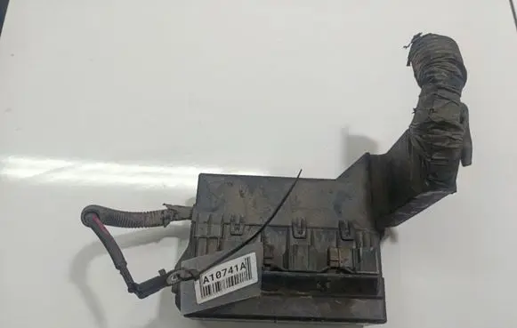 Nissan Almera Tino Fuse box set 71543266YA1
