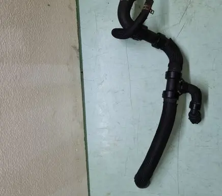 Volvo XC60 Engine coolant pipe/hose 31355201