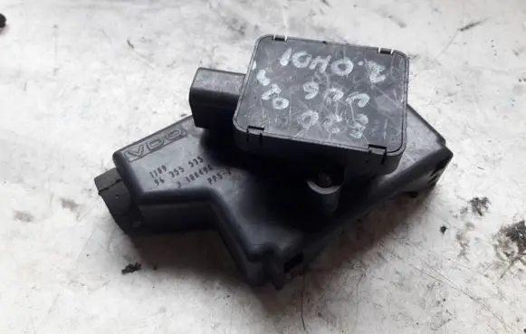 Peugeot 406 Accelerator pedal position sensor 9635553580