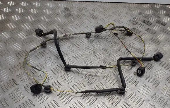 Infiniti Q70 Y51 Parking sensor (PDC) wiring loom