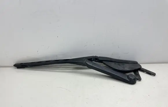 BMW 6 E63 E64 Front wiper blade arm 7035103
