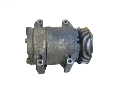 Volvo XC90 Air conditioning (A/C) compressor (pump) 8708581 180111