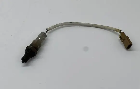 Mitsubishi Outlander IV Lambda probe sensor H8201575684